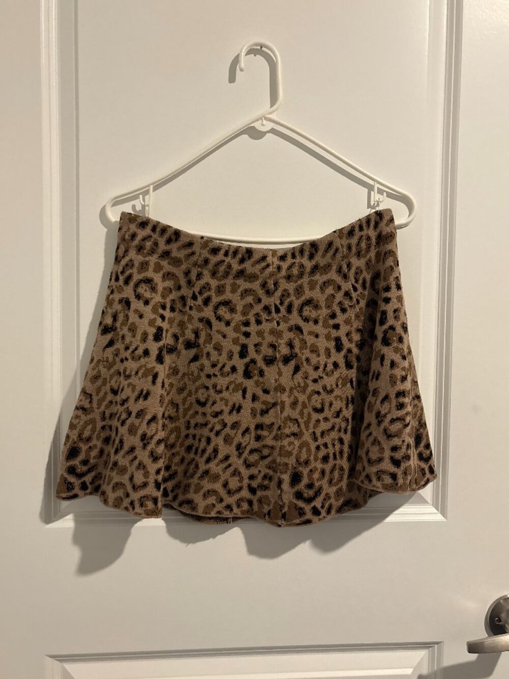 Leopard print women's skirt M